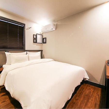 นัมเบอร์25 โฮเทล ควางกันรี Hotel ปูซาน ภายนอก รูปภาพ