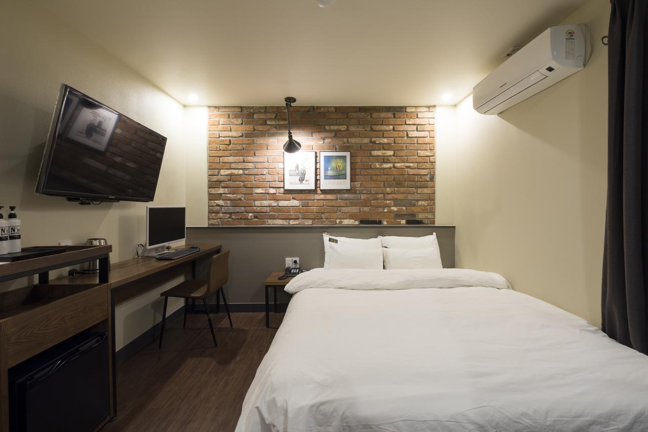 นัมเบอร์25 โฮเทล ควางกันรี Hotel ปูซาน ภายนอก รูปภาพ